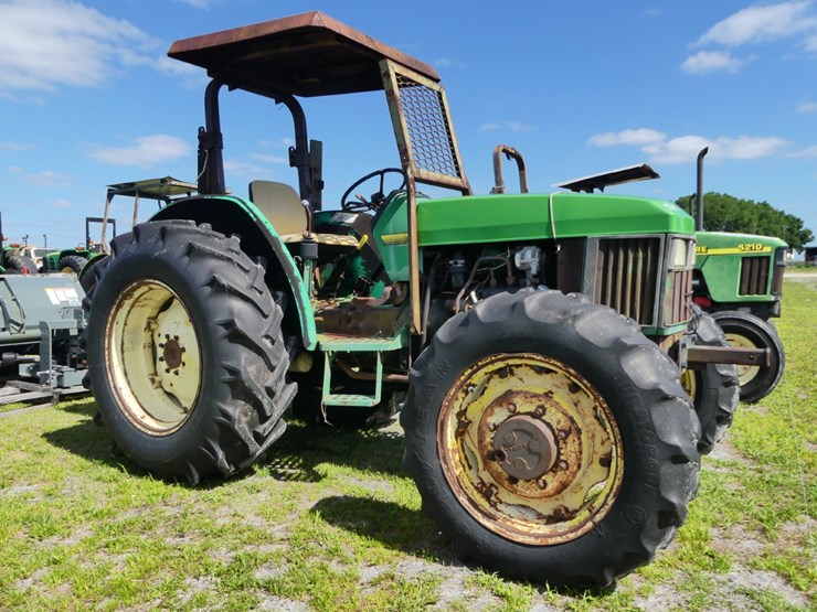 john-deere-5300-image-1
