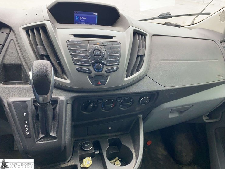 2016-ford-transit-image-13