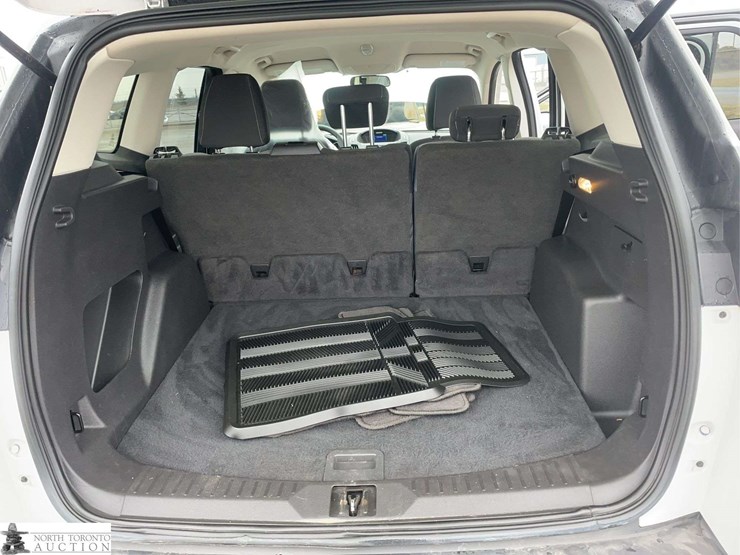 2014-ford-escape-image-21