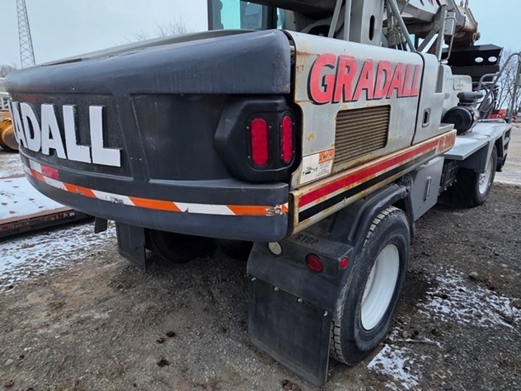 2001-gradall-xl3100-image-19