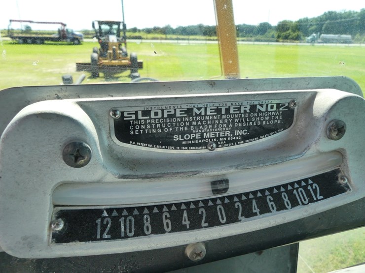 deere-670ch-image-19