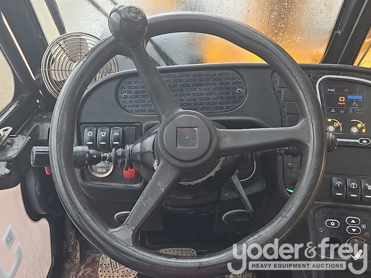 2018-jcb-512-56-image-117