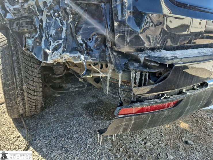 2023-chevrolet-tahoe-image-29