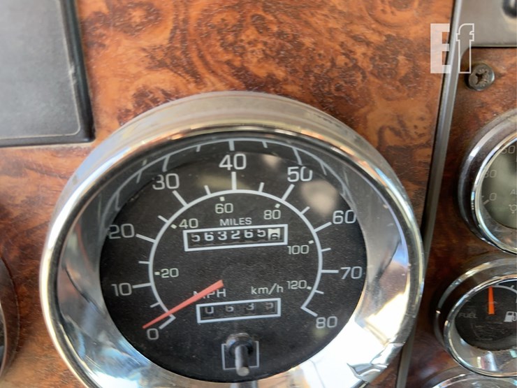 2003-kenworth-t800-image-53