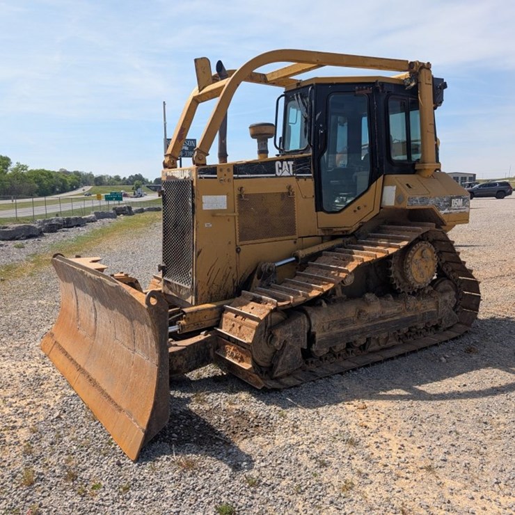 2001 CATERPILLAR D5M XL