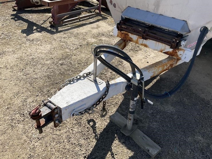 s&a-transpread-12'x7'-s.s.-pull-fert.-spreader-image-9