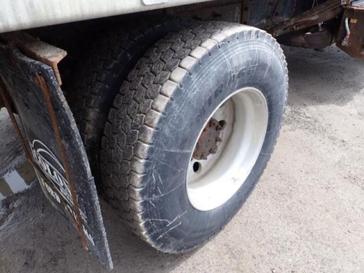 2017-ford-f750-image-49