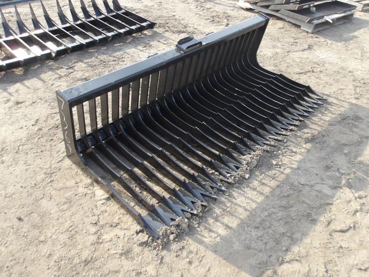 #7369-•-72-in.-qt-fine-skeleton-bucket-low-side-image-2