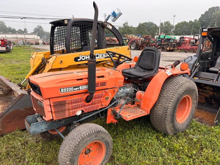 kubota-b9200-image-2