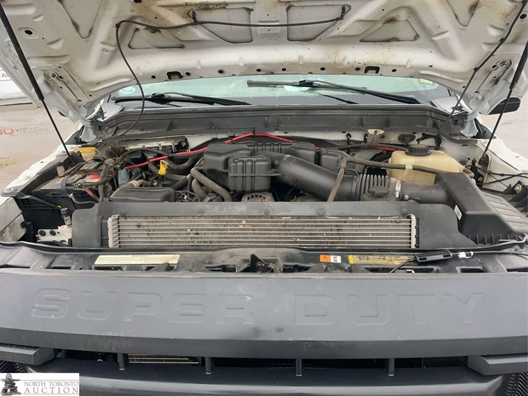 2016-ford-f350-image-10