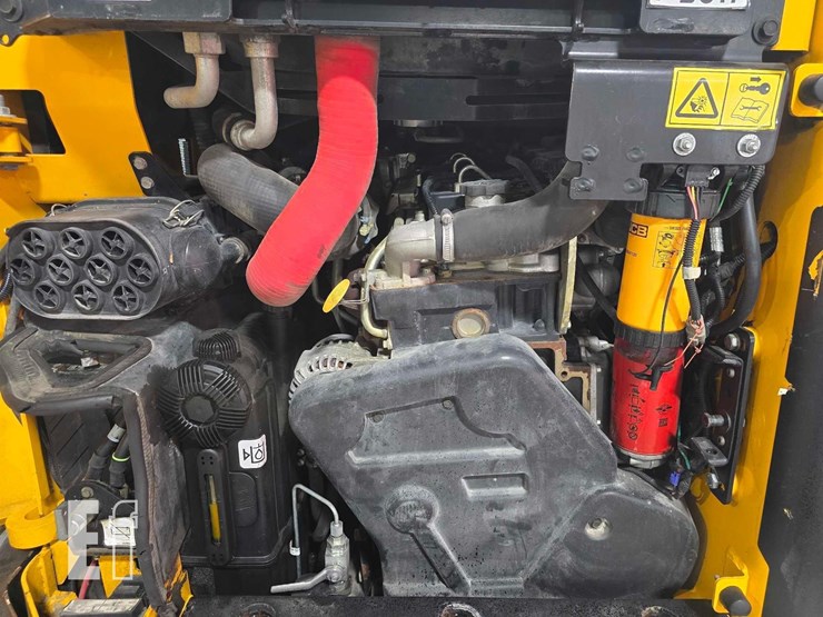 2021-jcb-3ts-8t-image-20