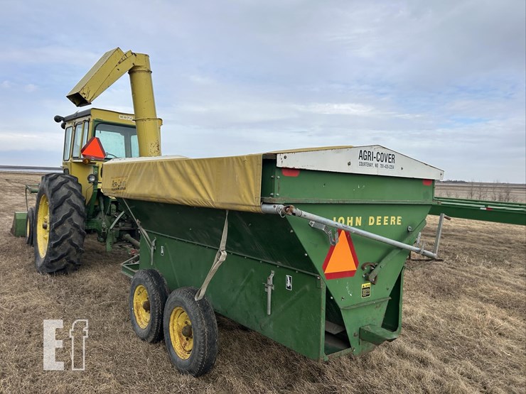 john-deere-310-image-5