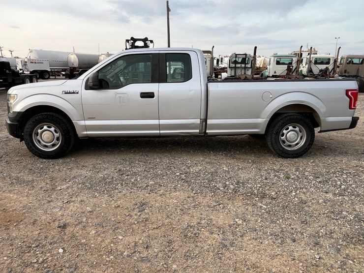 2016-ford-f150-image-9