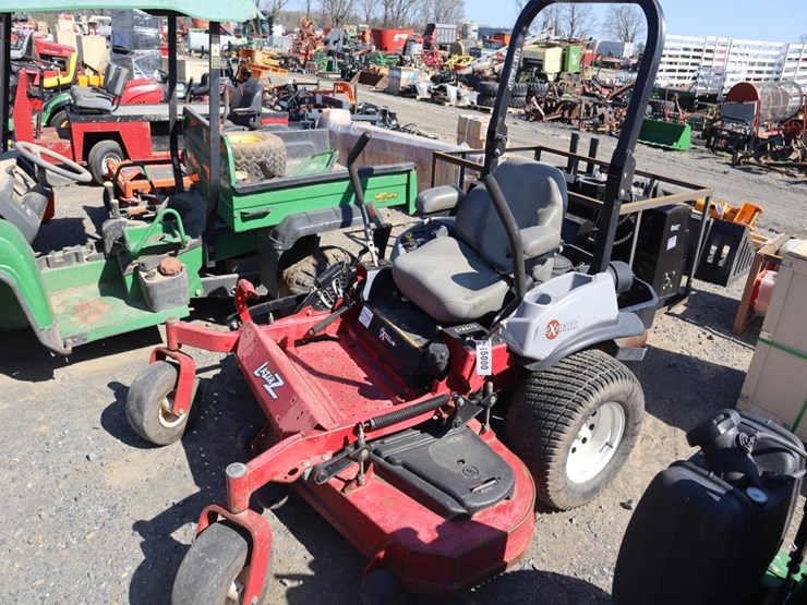 exmark-lazer-z-zero-turn-mower-image-4