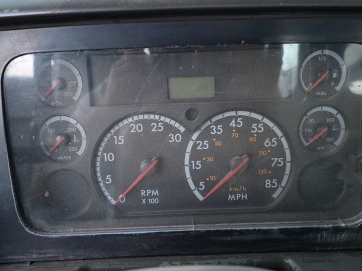 2000-caterpillar-3126-image-57