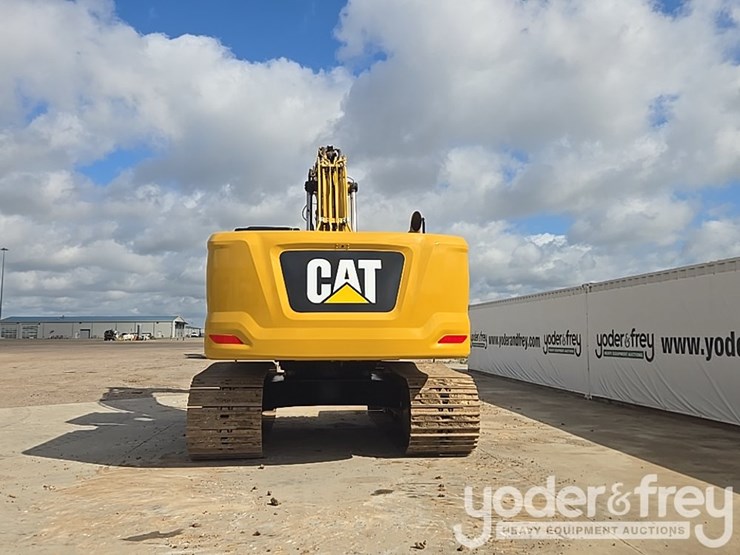 2019-caterpillar-336-image-4