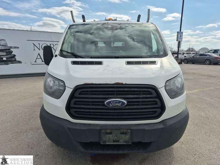 2018-ford-transit-image-2