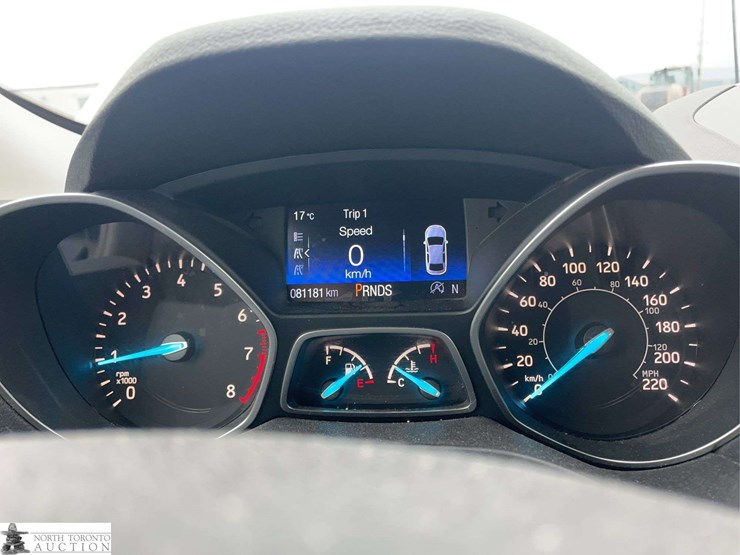 2017-ford-escape-image-12