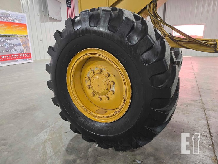 2007-caterpillar-140h-image-25