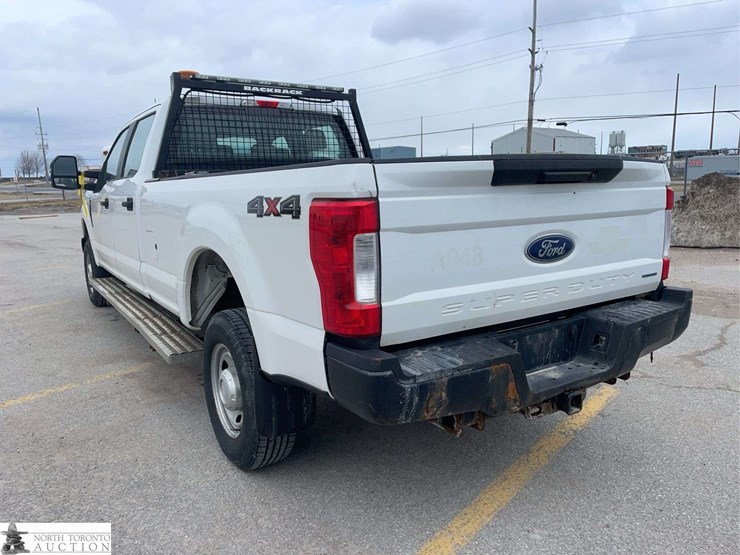 2017-ford-f350-image-7