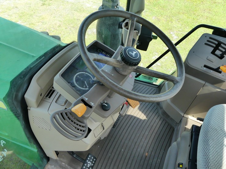 2018-john-deere-6120m-image-13