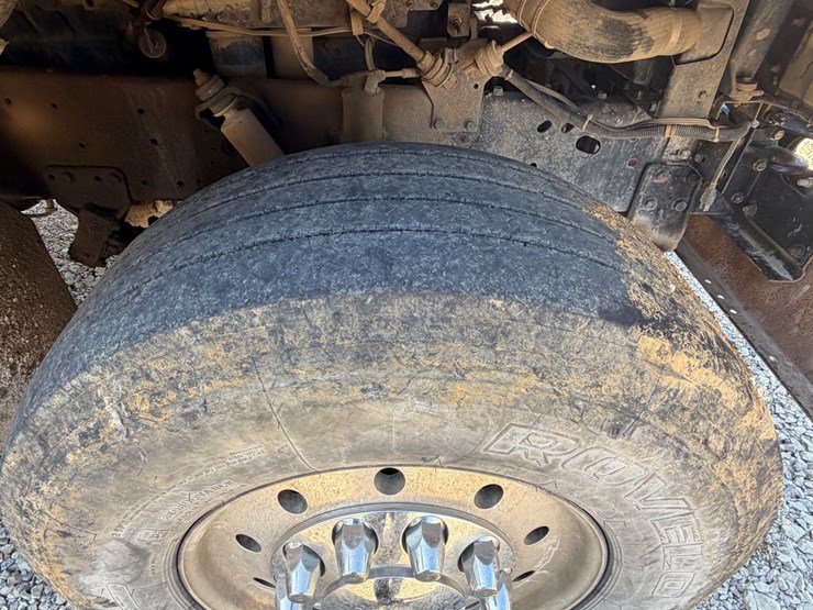 #31925-•-1999-international-tri-axle-dump-truck-image-12