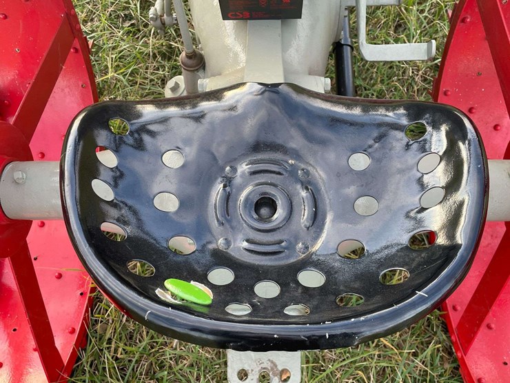 1917-experimental-fordson-tractor-(oldest-fordson-tractor-in-the-world)-image-45