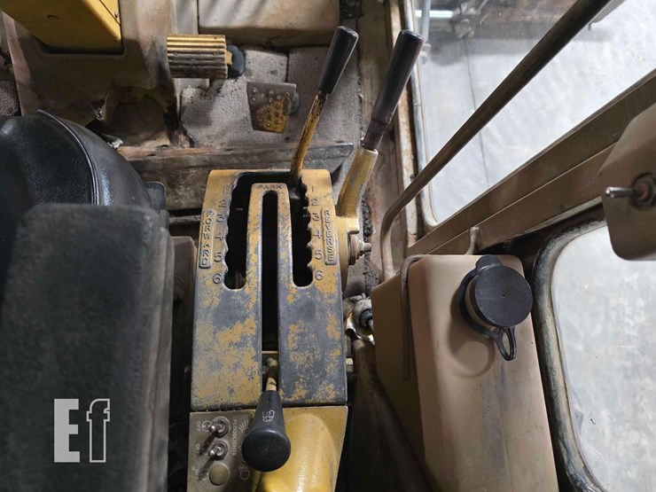 1989-caterpillar-120g-image-15