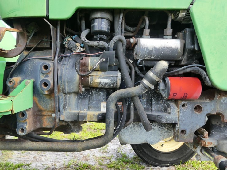 john-deere-5210-image-9
