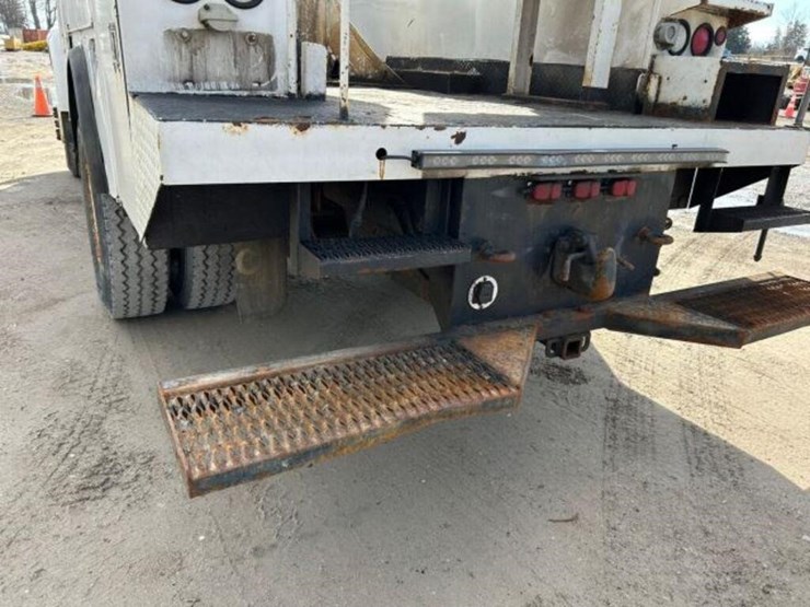 1997-ford-f800-image-50