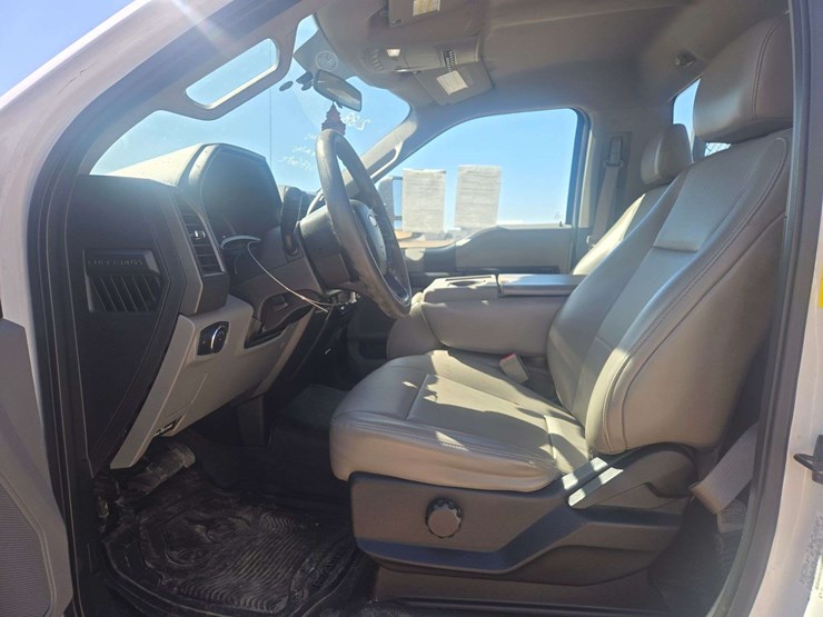 2018-ford-f250-image-12