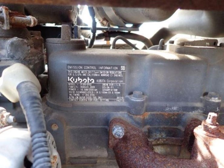 2017-kubota-b2650hsd-image-56