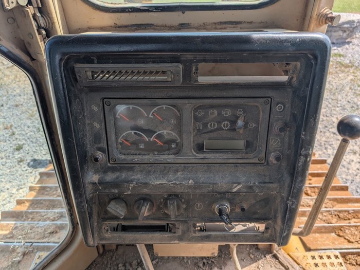 2001-caterpillar-d5m-xl-image-25