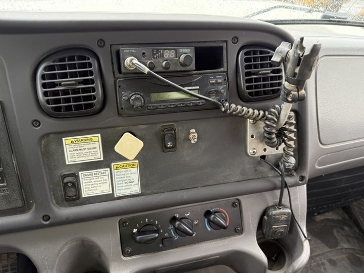 2011-freightliner-vac-con-t/a-vacuum-truck-image-33