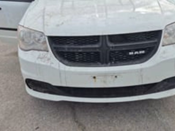 2015-ram-c/v-image-9