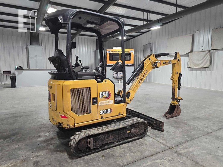 2021-caterpillar-301.8-image-3