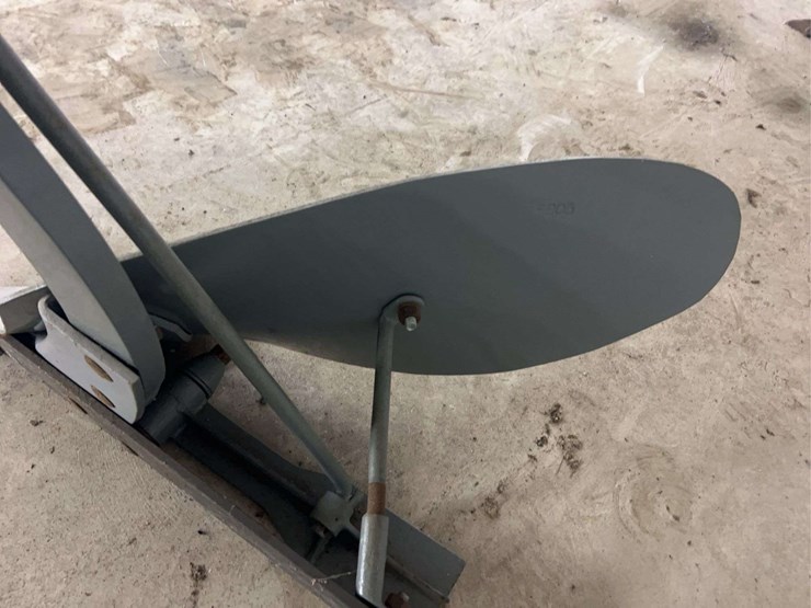 one-bottom-ferguson-plow-image-15