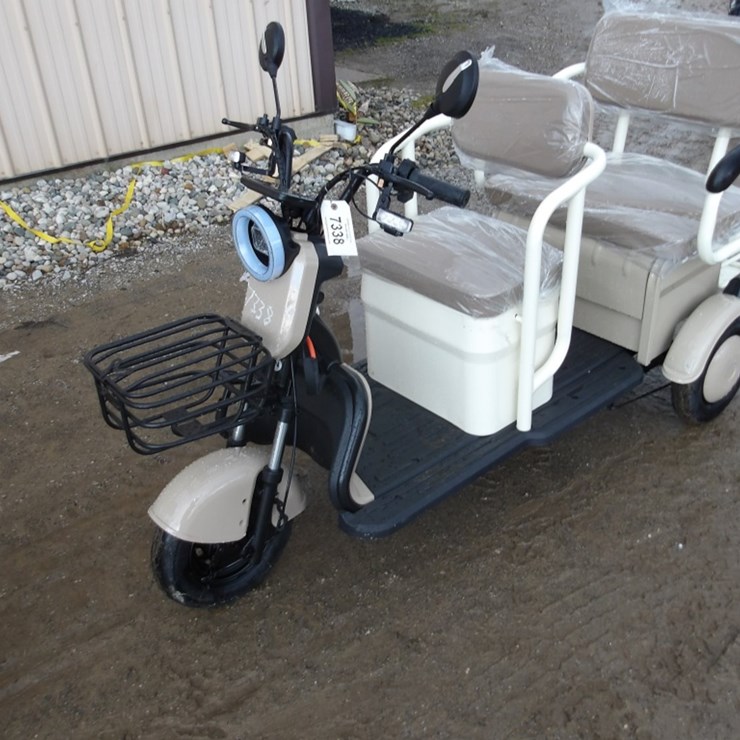 #7338 • IRGC40 MINI GOLF CART