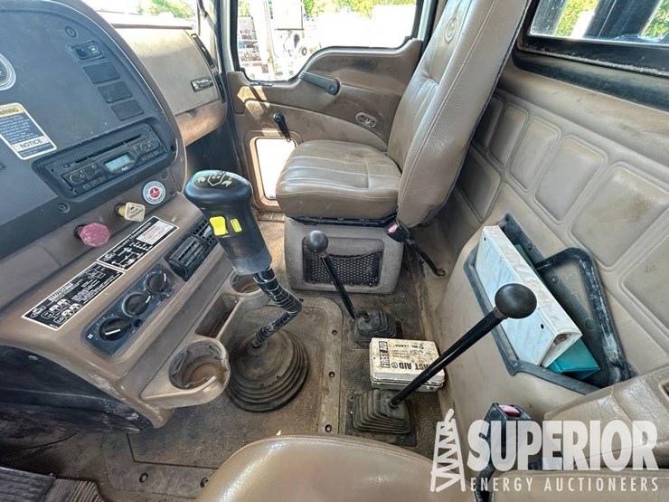 2007-mack-granite-cv713-image-9