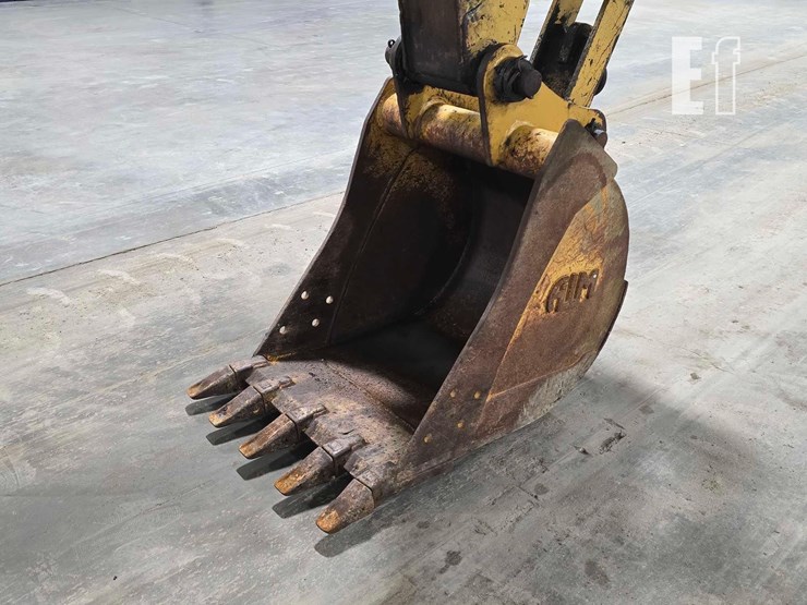 2001-caterpillar-430d-image-13