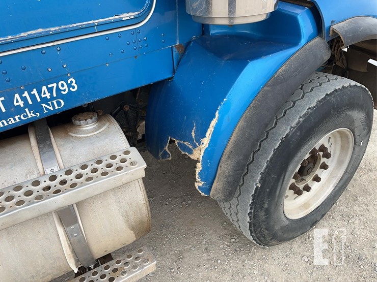 1998-kenworth-t800-image-25