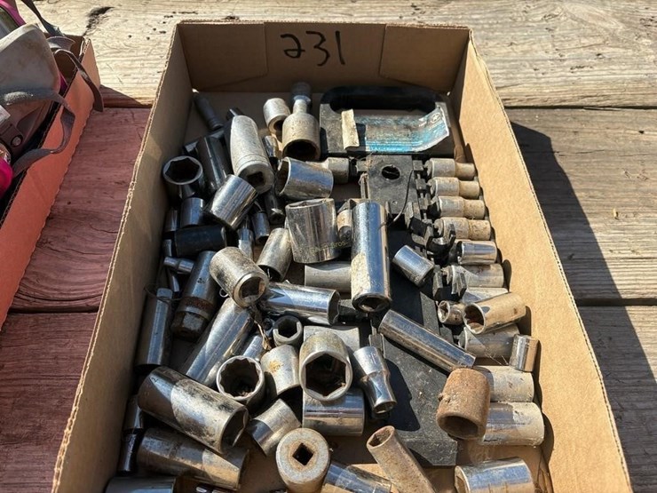 misc-sockets-image-3