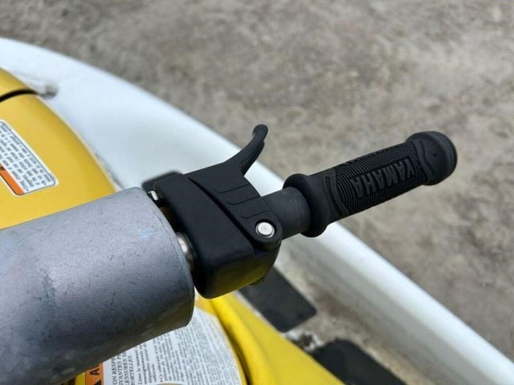 inoperable-1998-yamaha-wave-runner-gp760-pwc-yama2-image-15