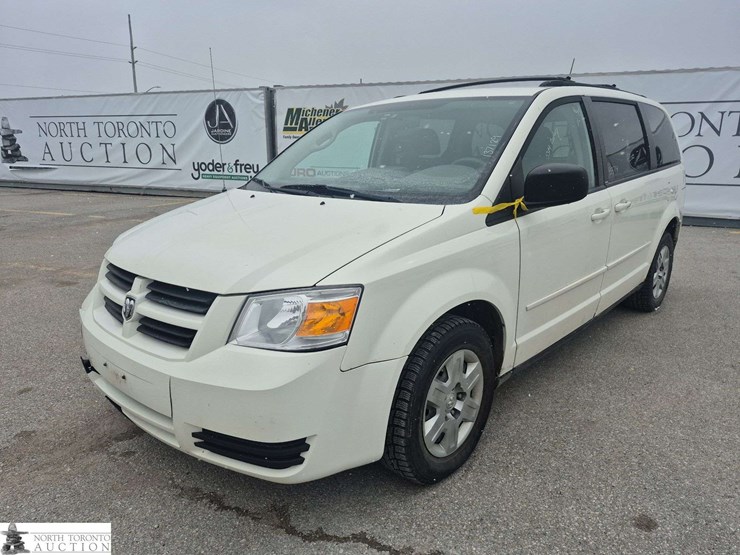 2008-dodge-grand-caravan-se-image-1