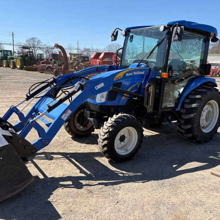 NEW HOLLAND T2320