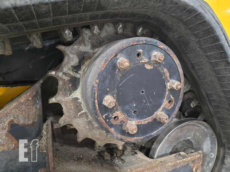 2021-jcb-3ts-8t-image-24