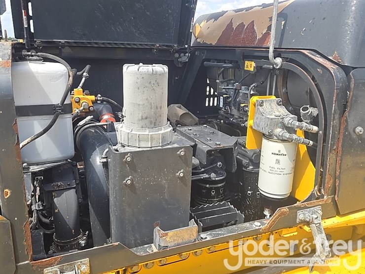 2015-komatsu-pc490-lc-11-image-85