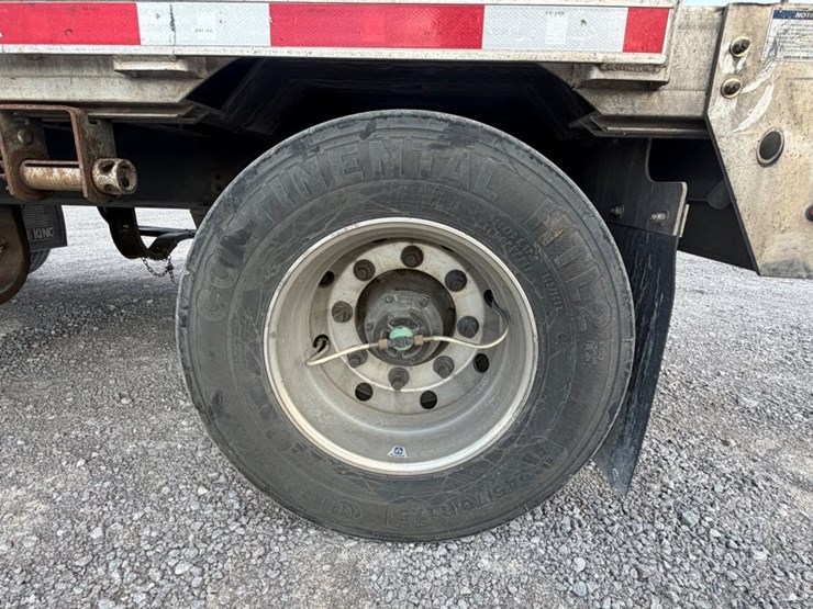 #31958-•-2019-trailking-acs-series-53’-x-102’-tandem-axle-a-image-17