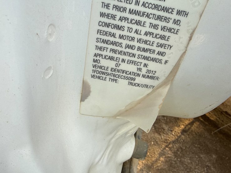 2012-ford-f550-image-6