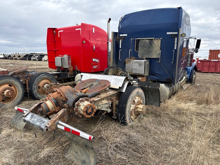 2007-kenworth-w900-image-3